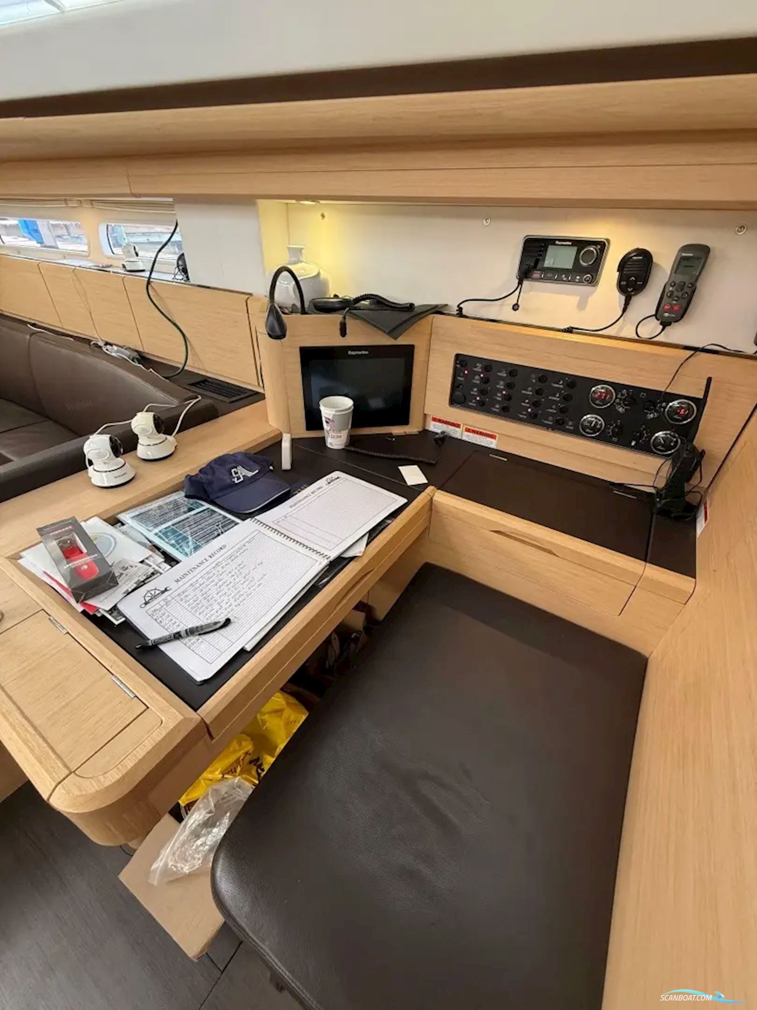 Jeanneau Yachts 58