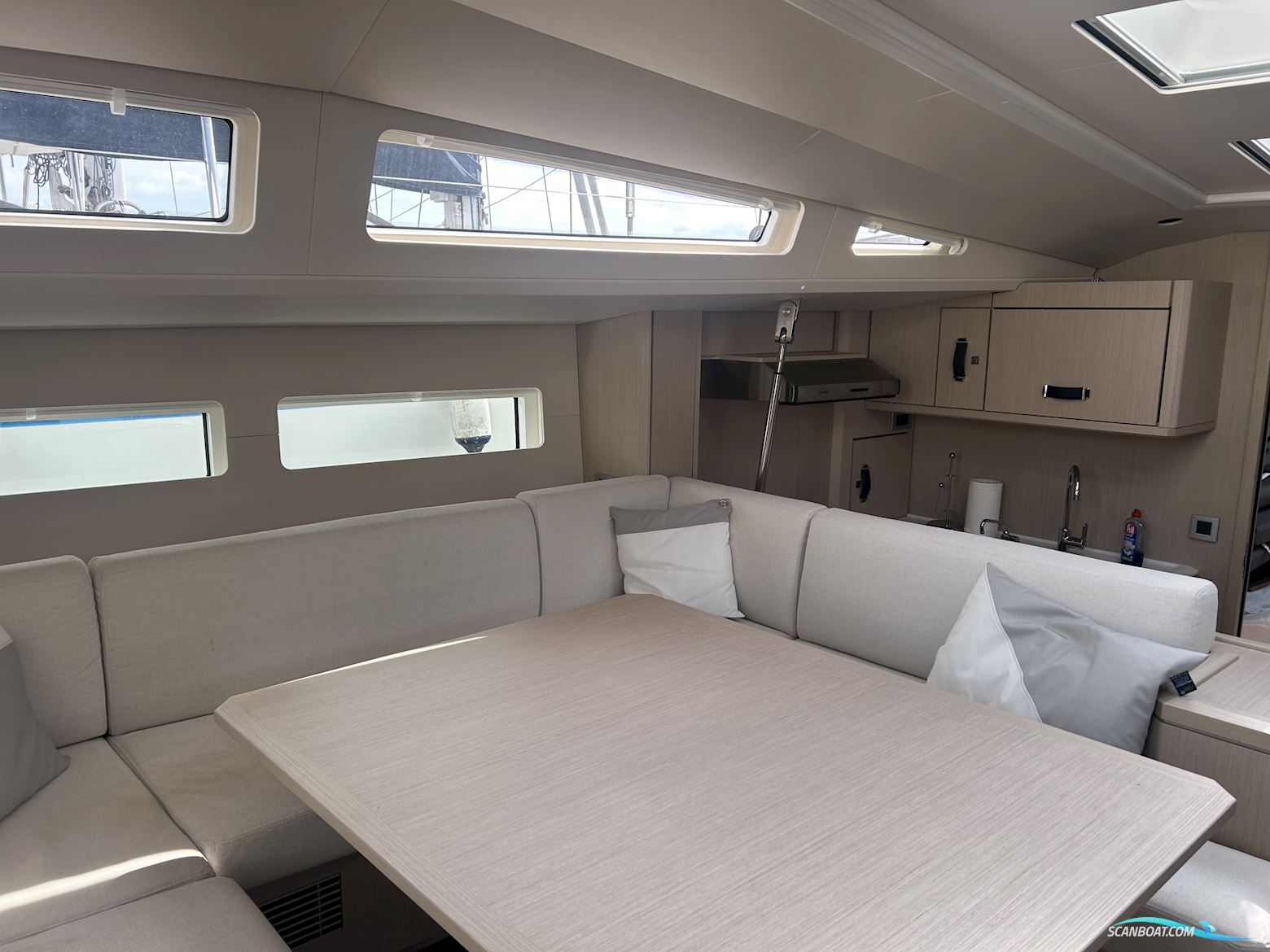 Jeanneau Yachts 60