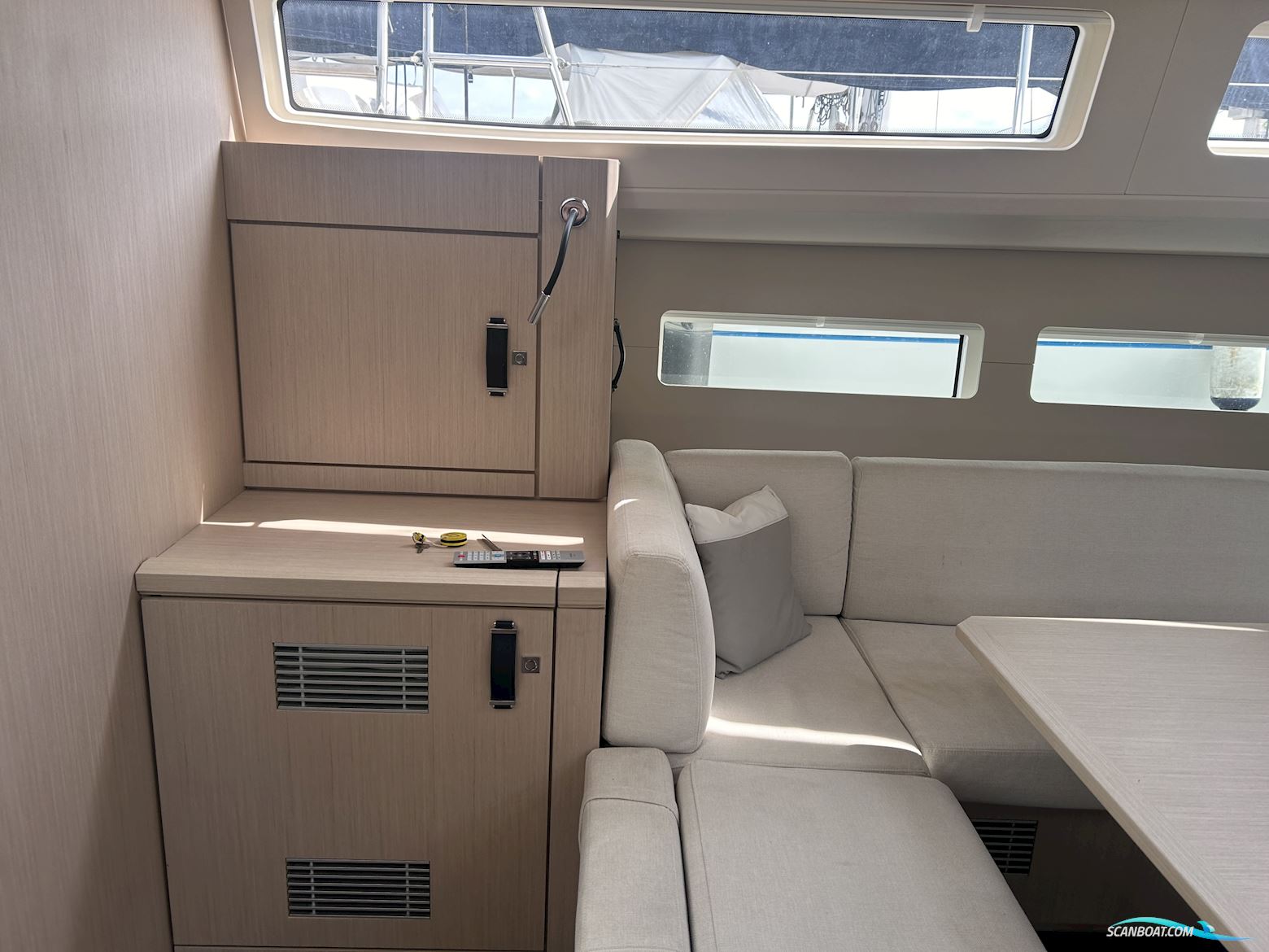 Jeanneau Yachts 60