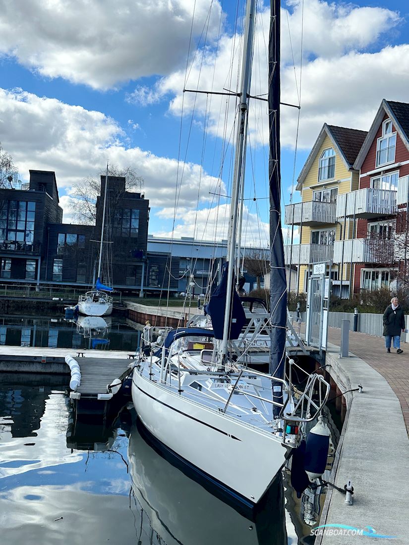 Lady Helmsman GT