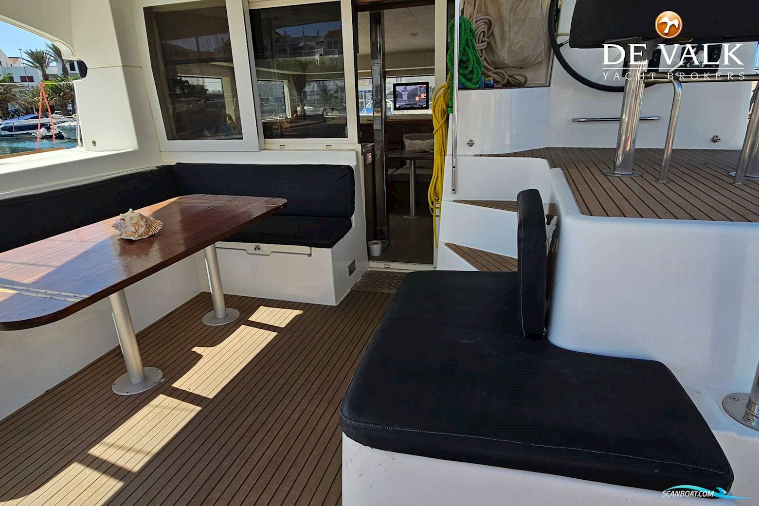 Lagoon 40