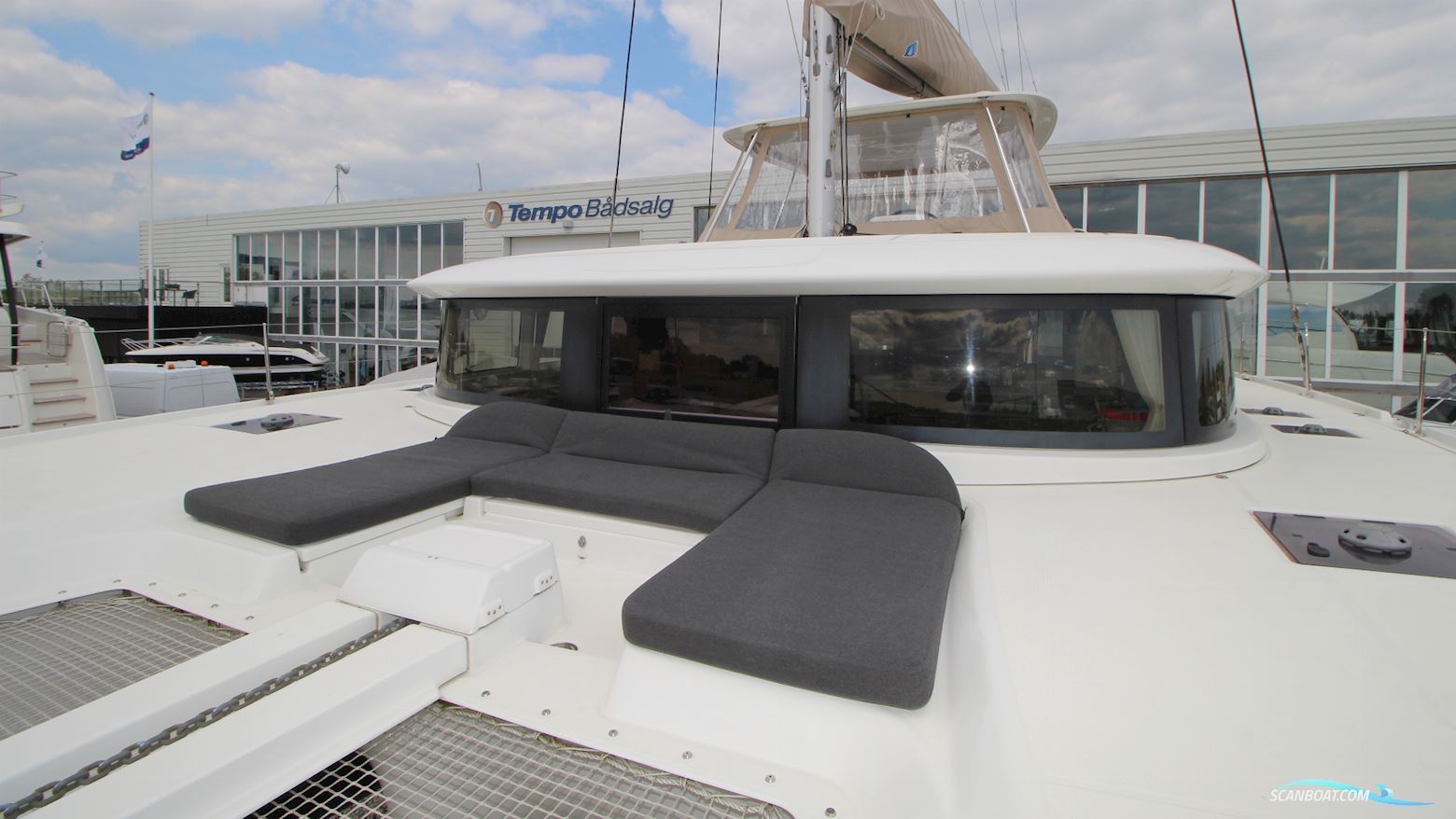 Lagoon 46 