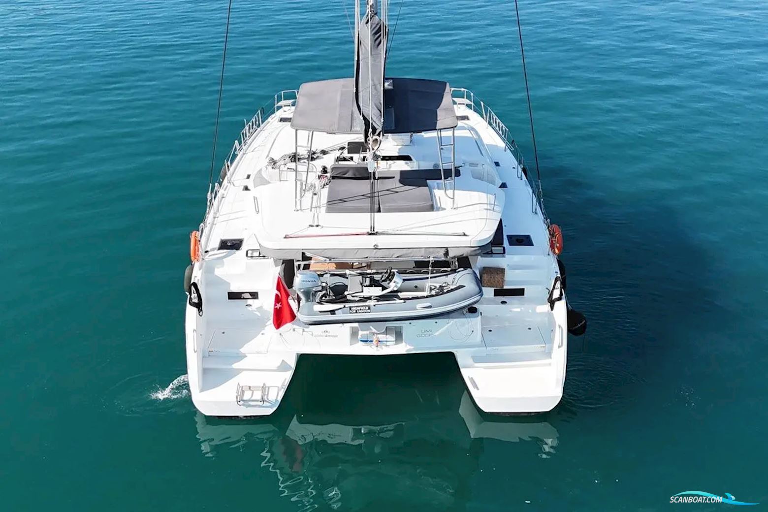 Lagoon 46