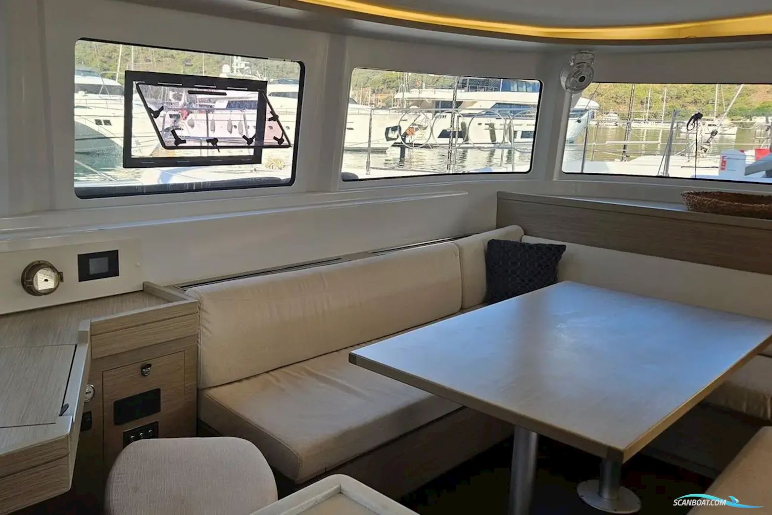 Lagoon 46