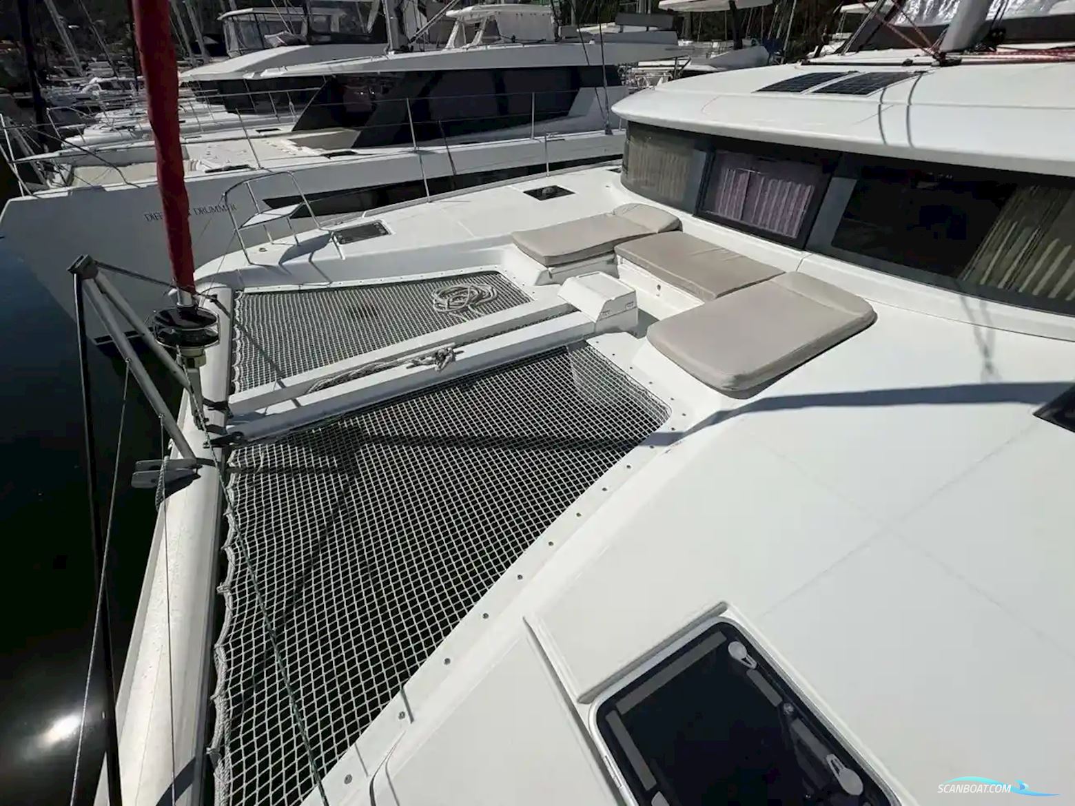 Lagoon 46