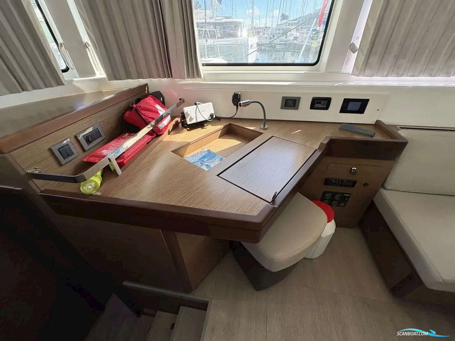 Lagoon 46
