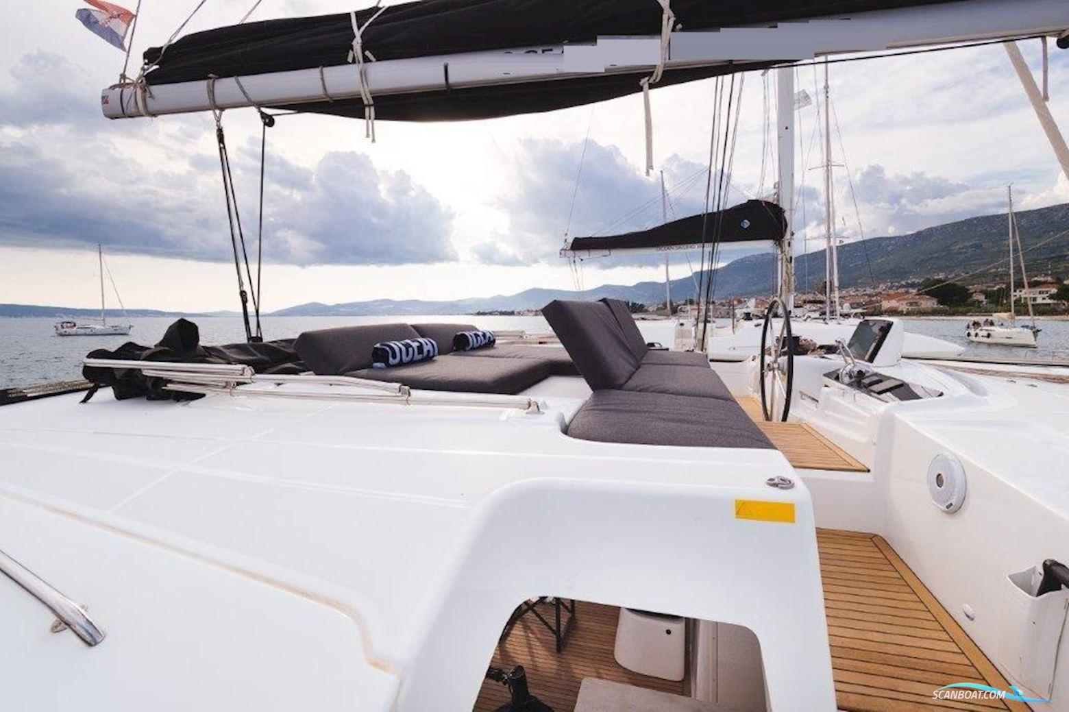 Lagoon 46