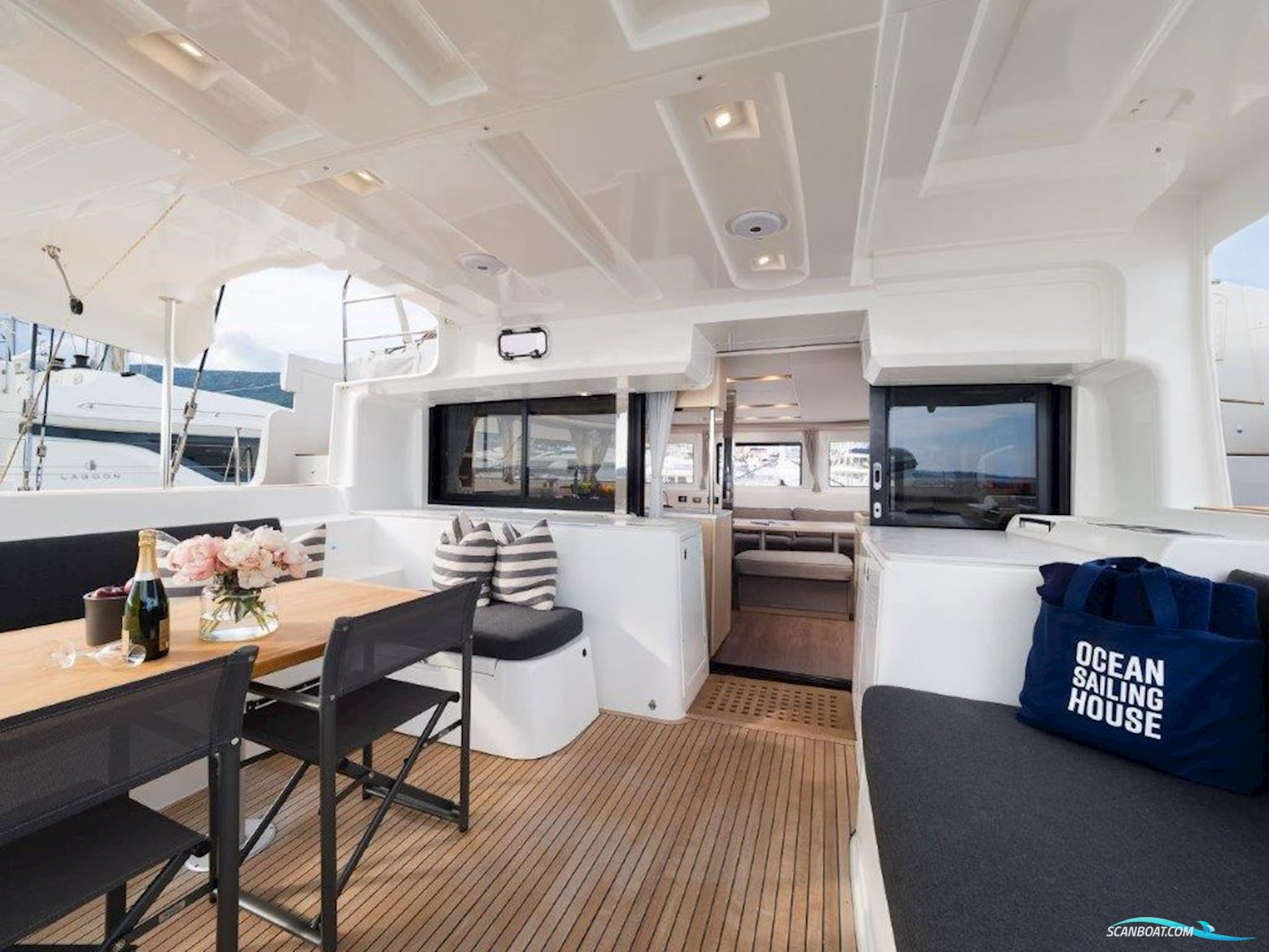 Lagoon 46