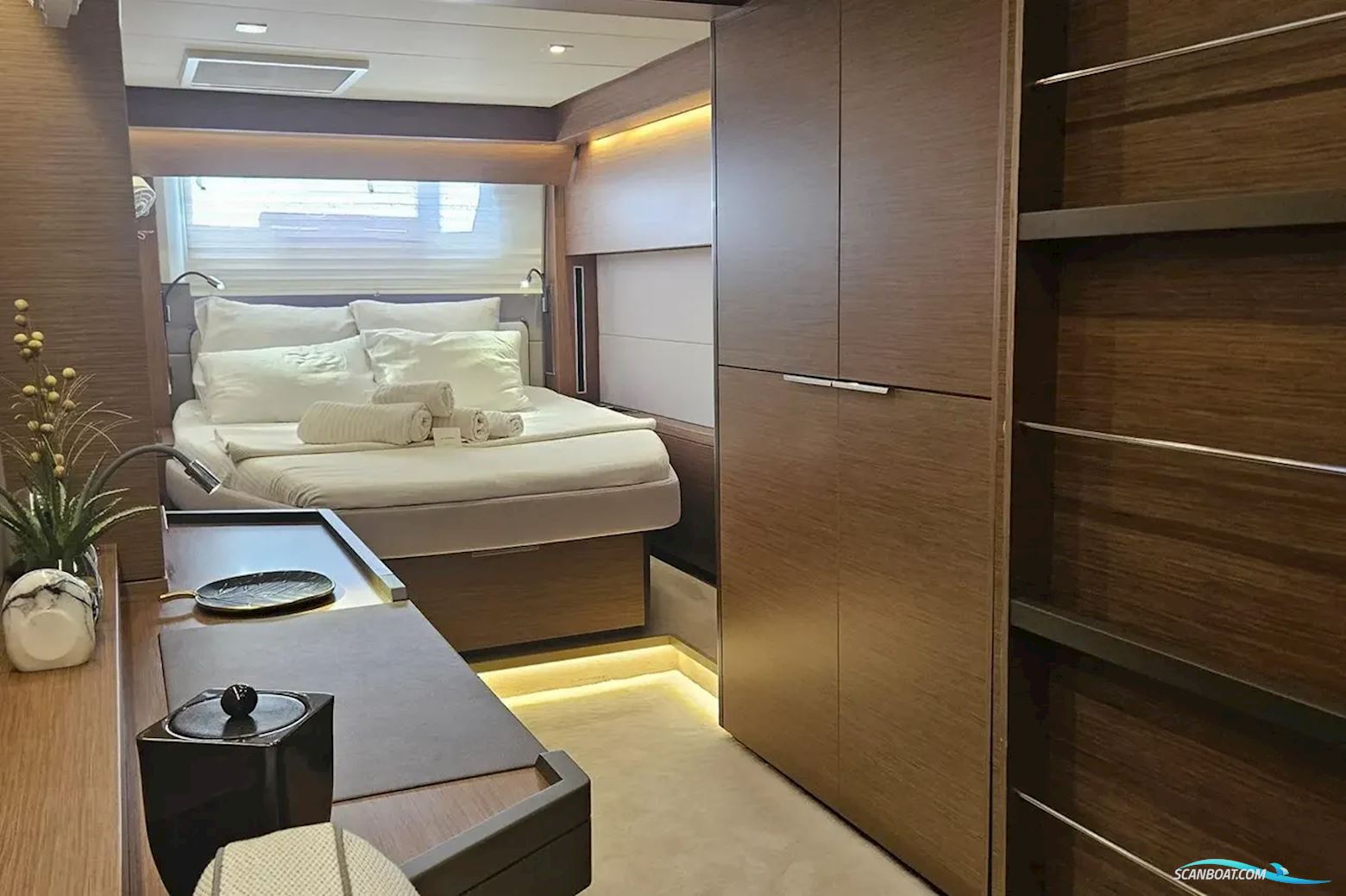 Lagoon 50