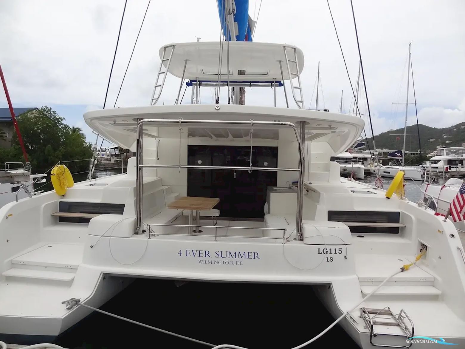 Lagoon 50