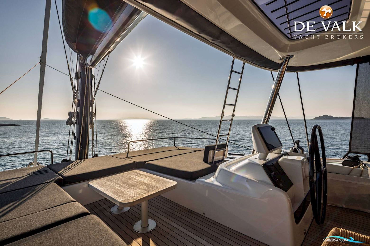 Lagoon 60