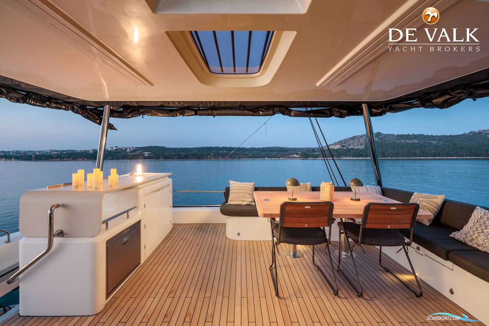 Lagoon 60