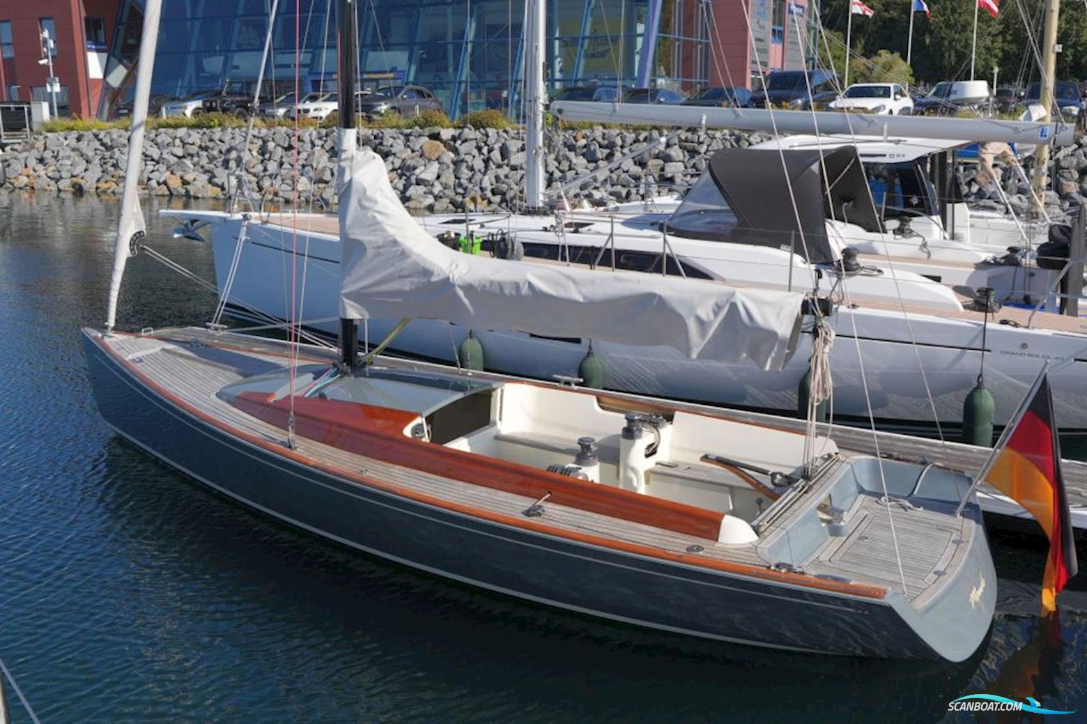 Latitude Tofinou 8.0 m
