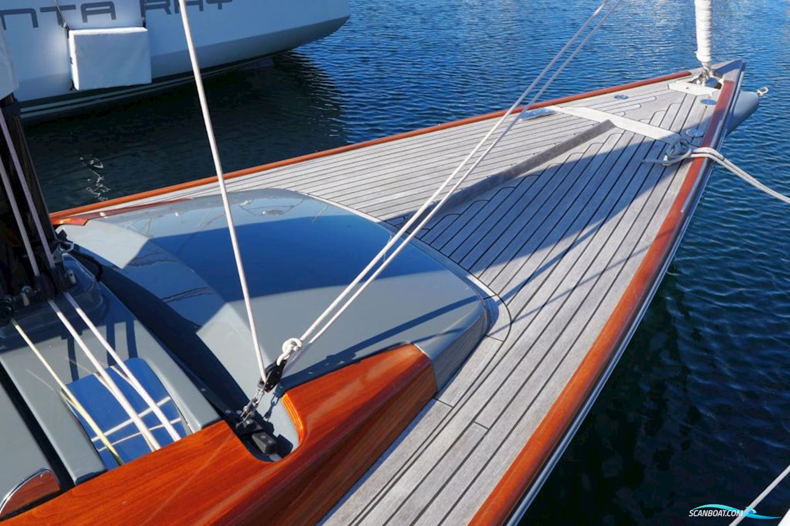 Latitude Tofinou 8.0 m