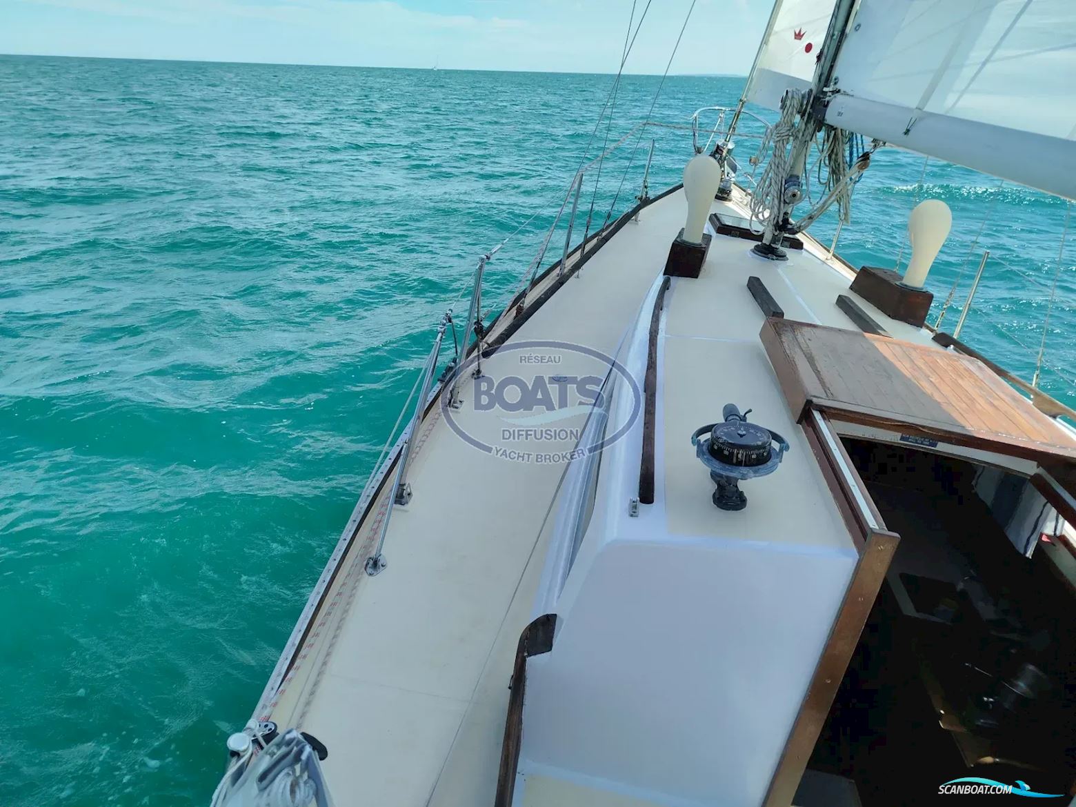 LeComte Yachts Medalist 33 Mk2