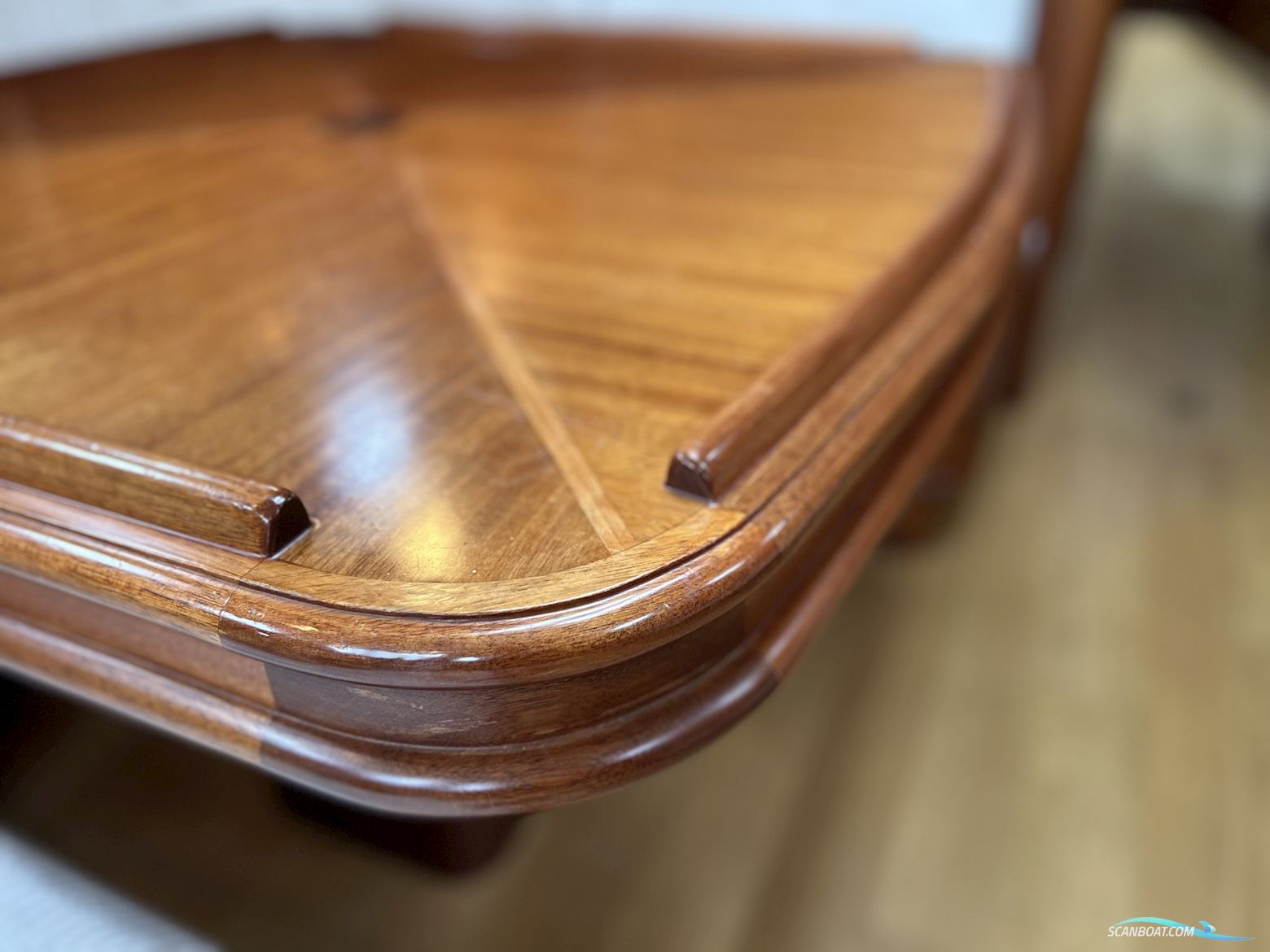 Lemsteraak Beluga Roefuitvoering Jachtuitvoering