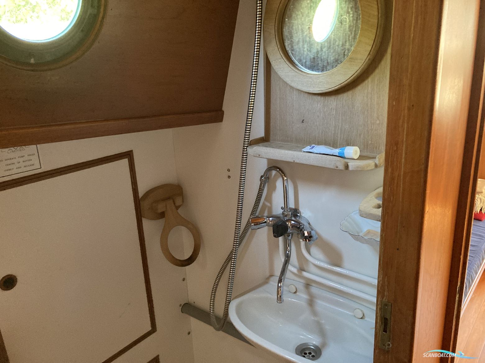 Lemsteraak De Witte Joffer - Blom Roefaak