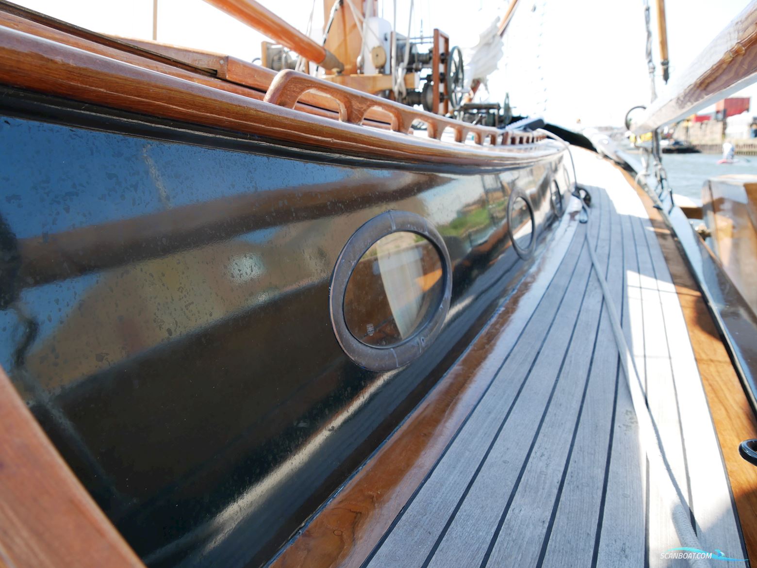 Lemsteraak Jonge Jan - Roefaak