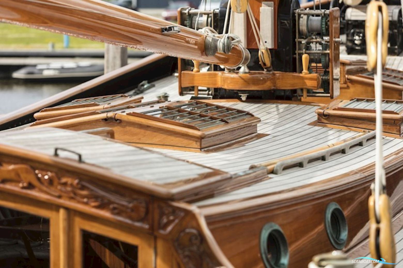 Lemsteraak Roefaak - Otter