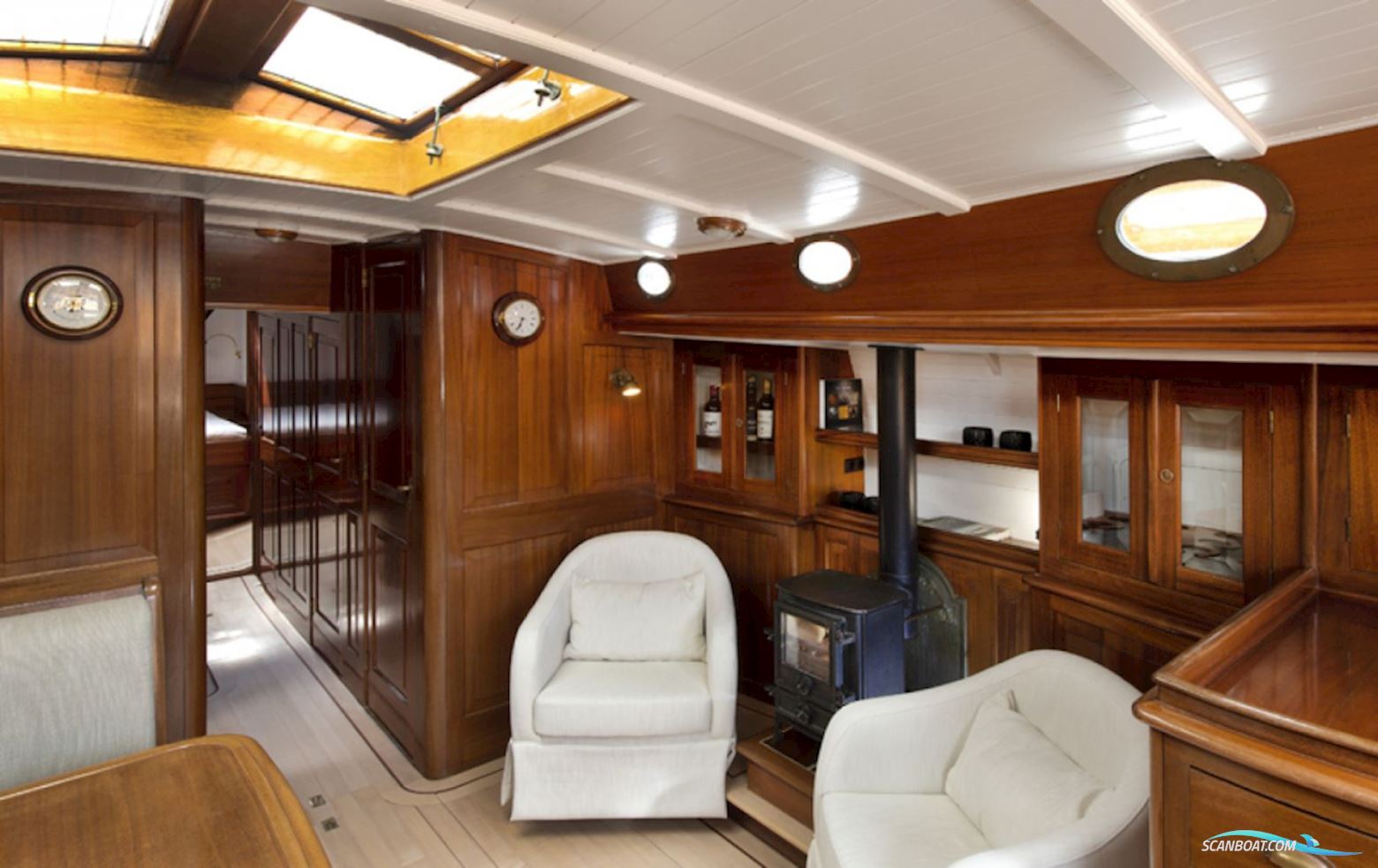 Lemsteraak Roefaak - Otter