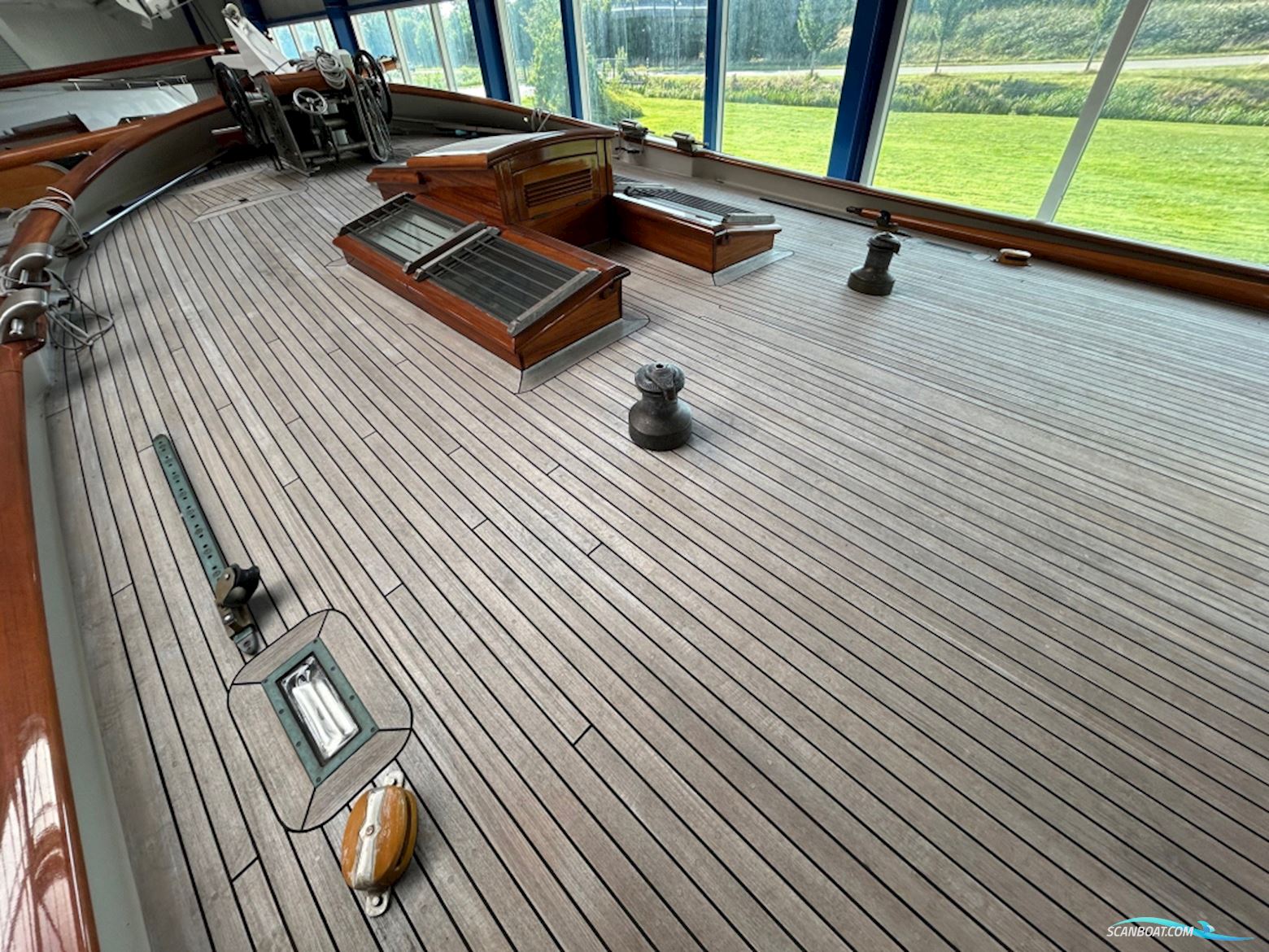 Lemsteraak Roefmodel - Walrus 1600