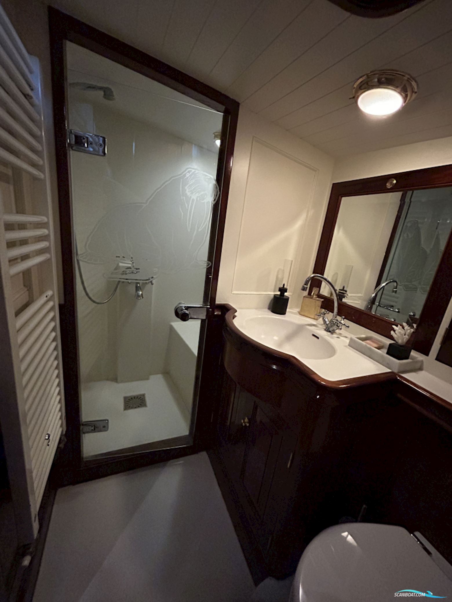 Lemsteraak Roefmodel - Walrus 1600