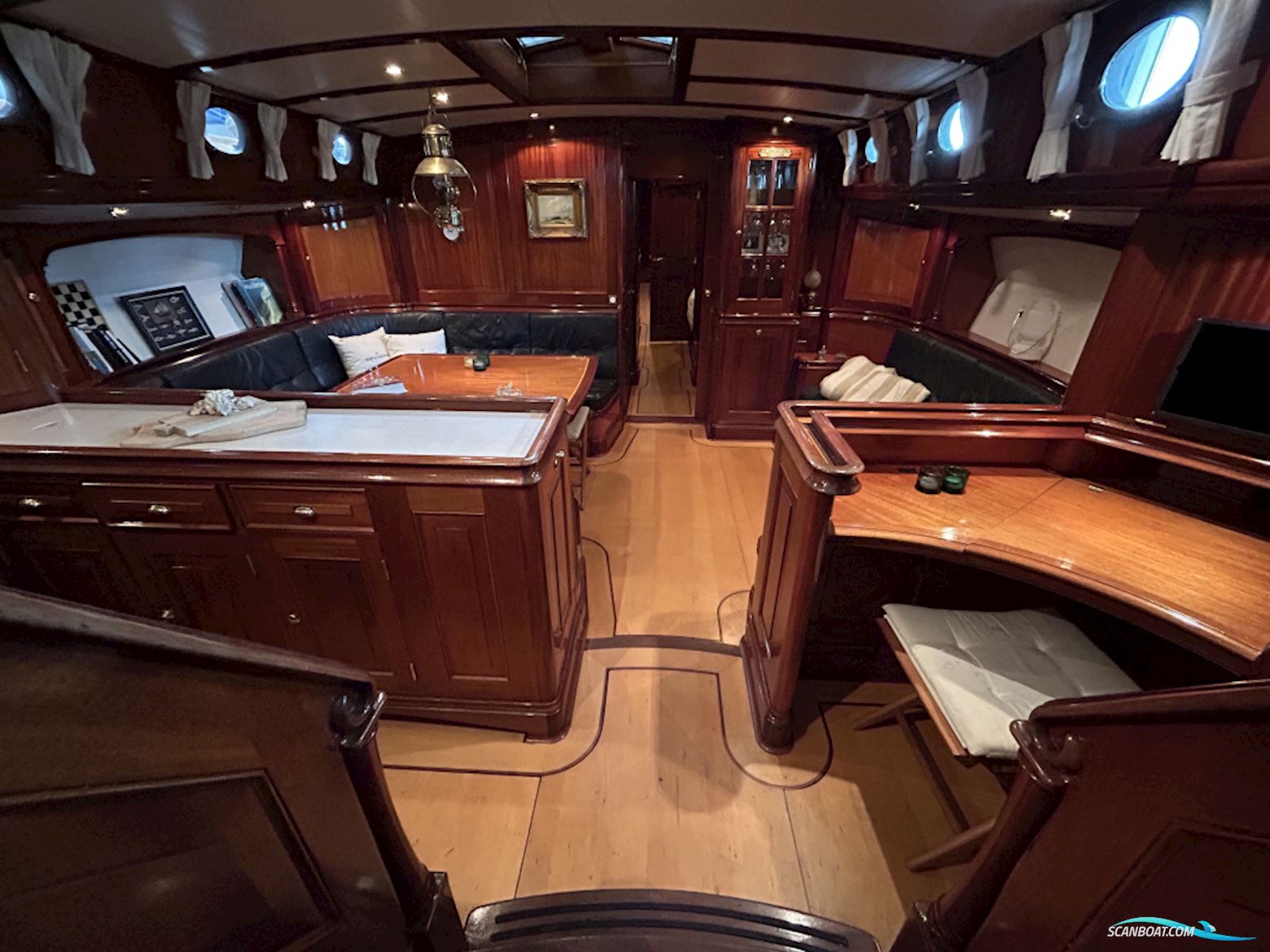 Lemsteraak Roefmodel - Walrus 1600