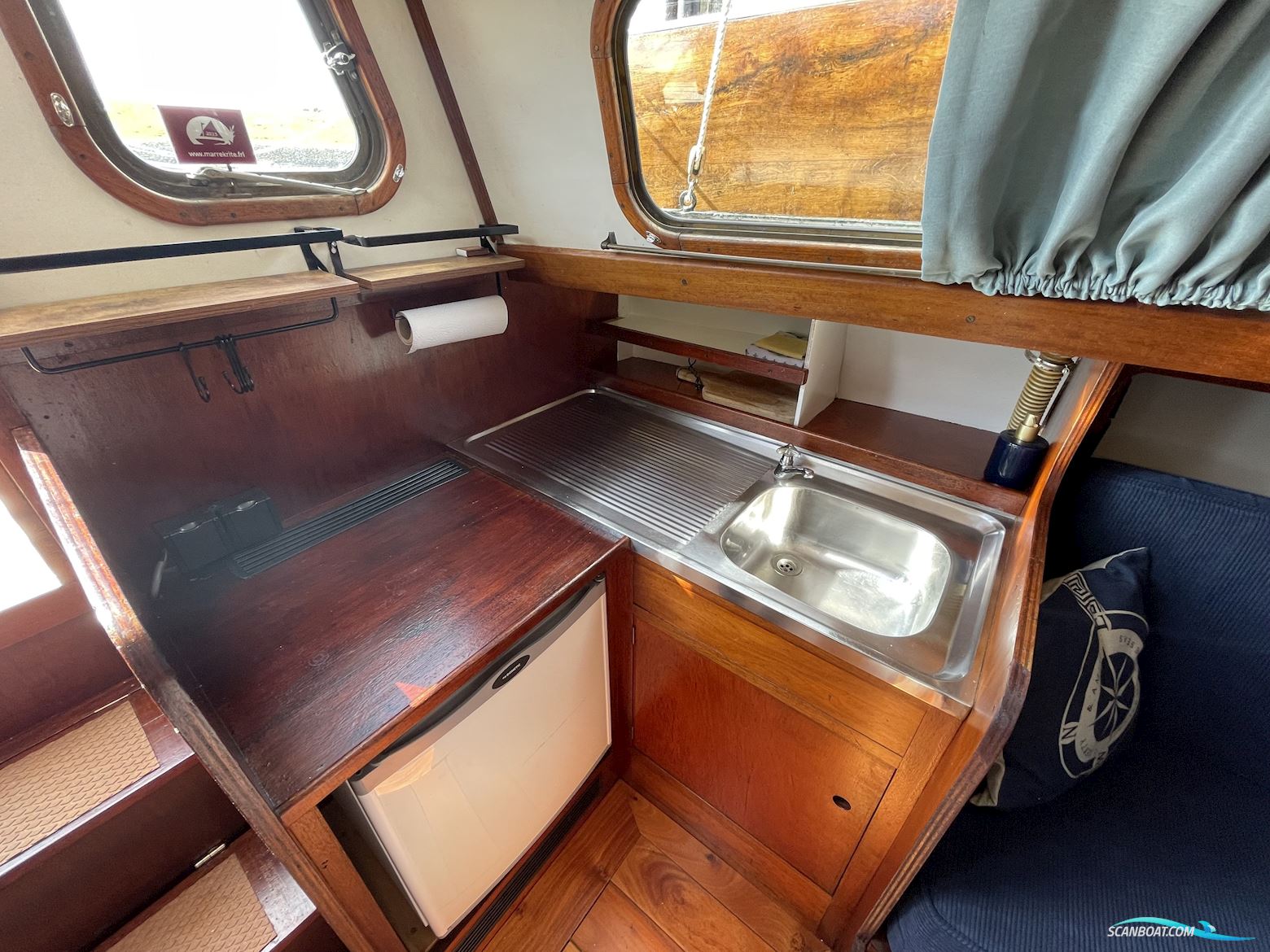 Lemsteraak 't Noorderlicht - Roef Uitvoering