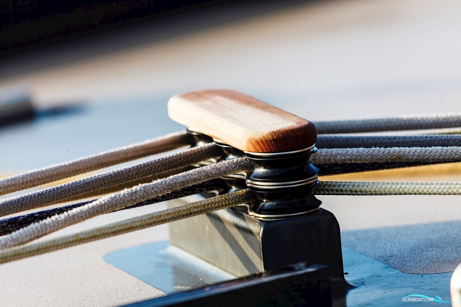 Lemsteraak Warber VA210 - Visserman Uitvoering