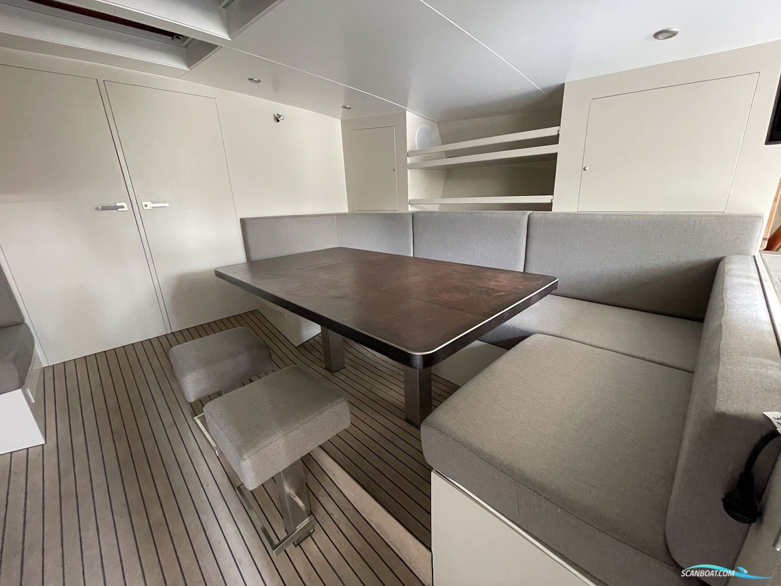 Lemsteraak Warber VA210 - Visserman Uitvoering