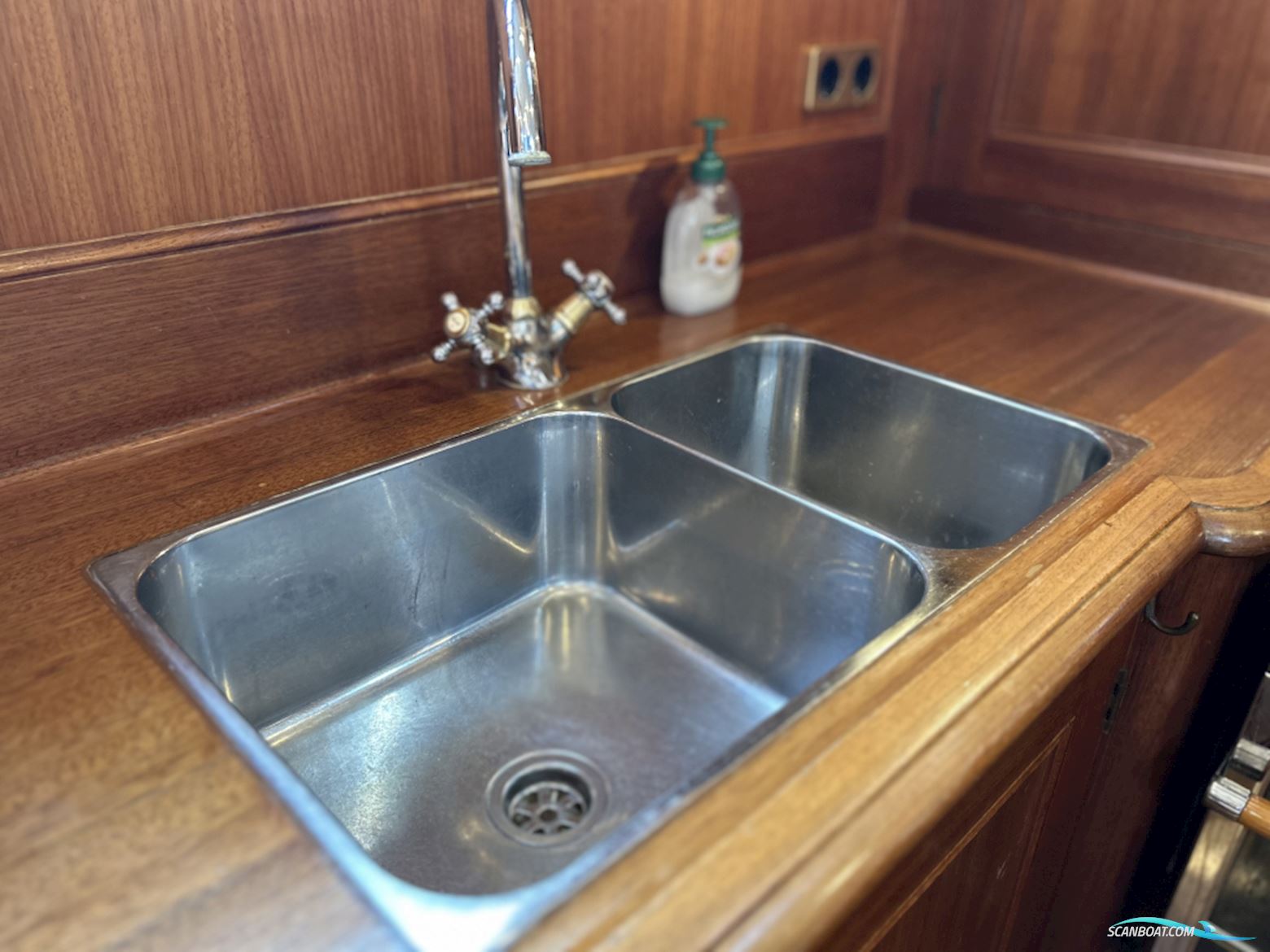 Lemsteraak Woelwater - Roefaak Hoek Design