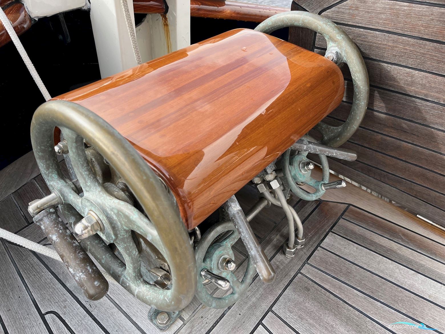 Lemsteraak Woelwater - Roefaak Hoek Design