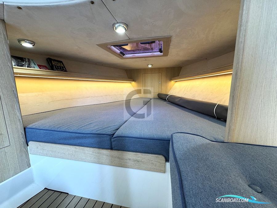 Leonardo Yachts Eagle 38