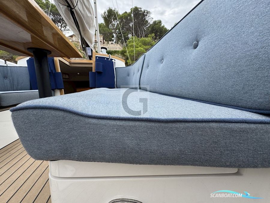 Leonardo Yachts Eagle 38