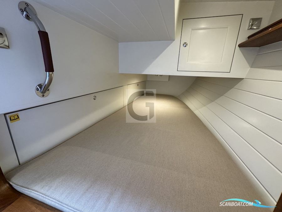 Leonardo Yachts Eagle 54