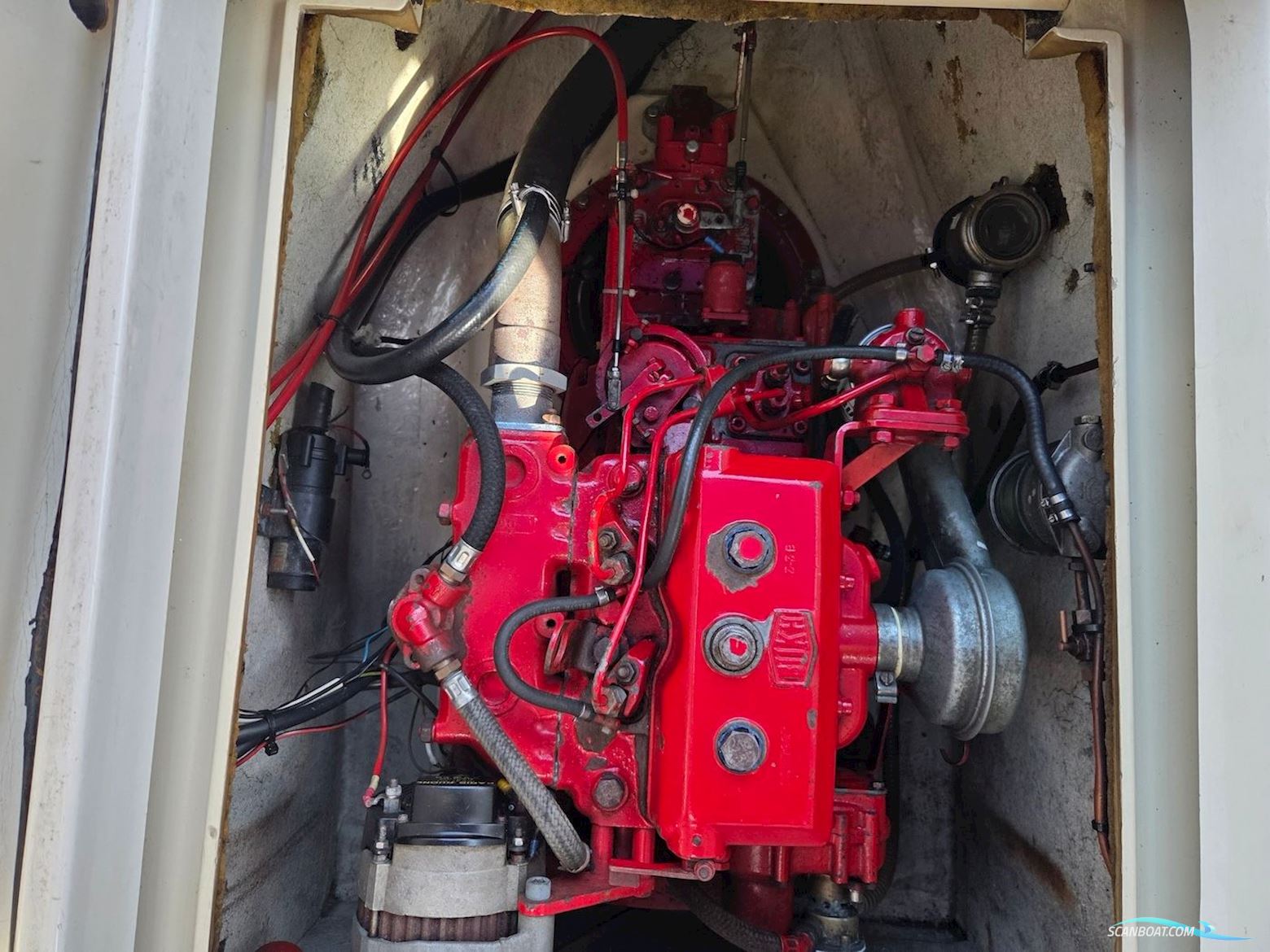 LM 28