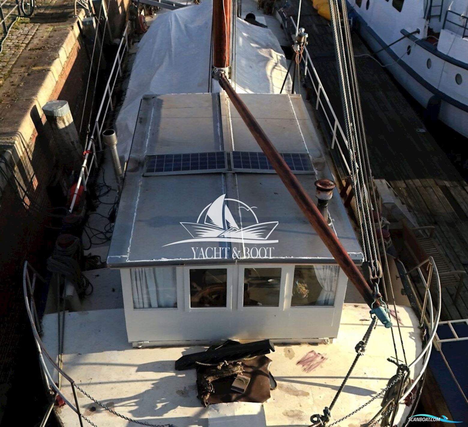 Lukas Mulder Werft Motor - Frachtewer