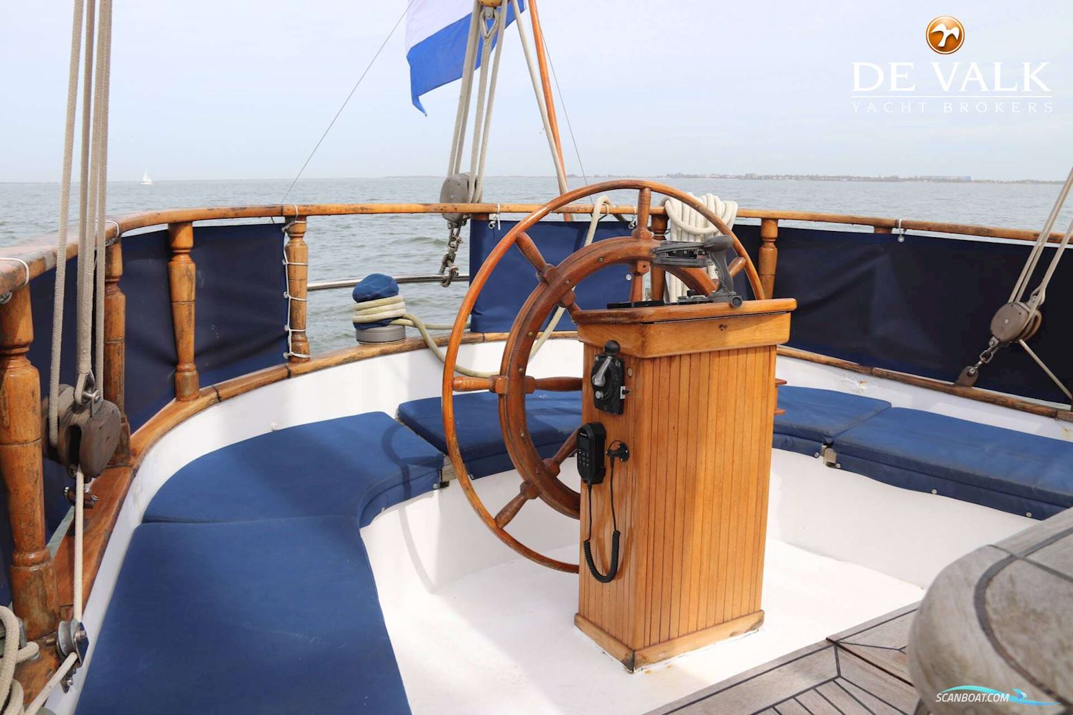 Lunstroo Schooner 2300