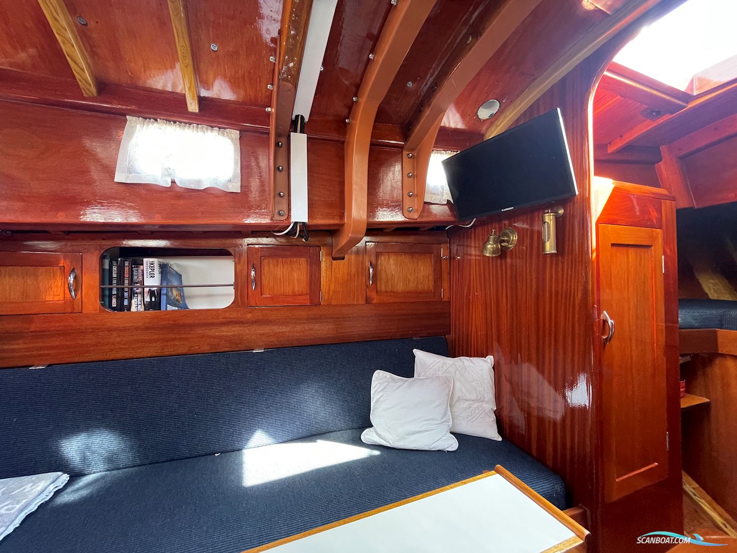 Mahogny Sejlbåd 32'