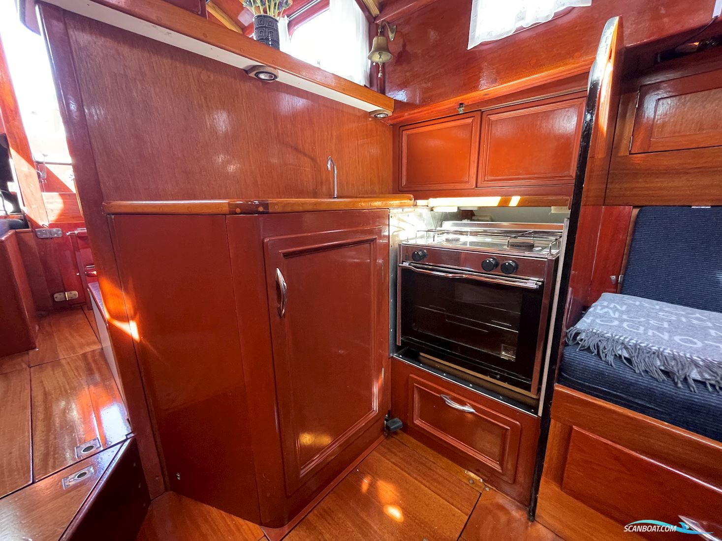 Mahogny Sejlbåd 32'