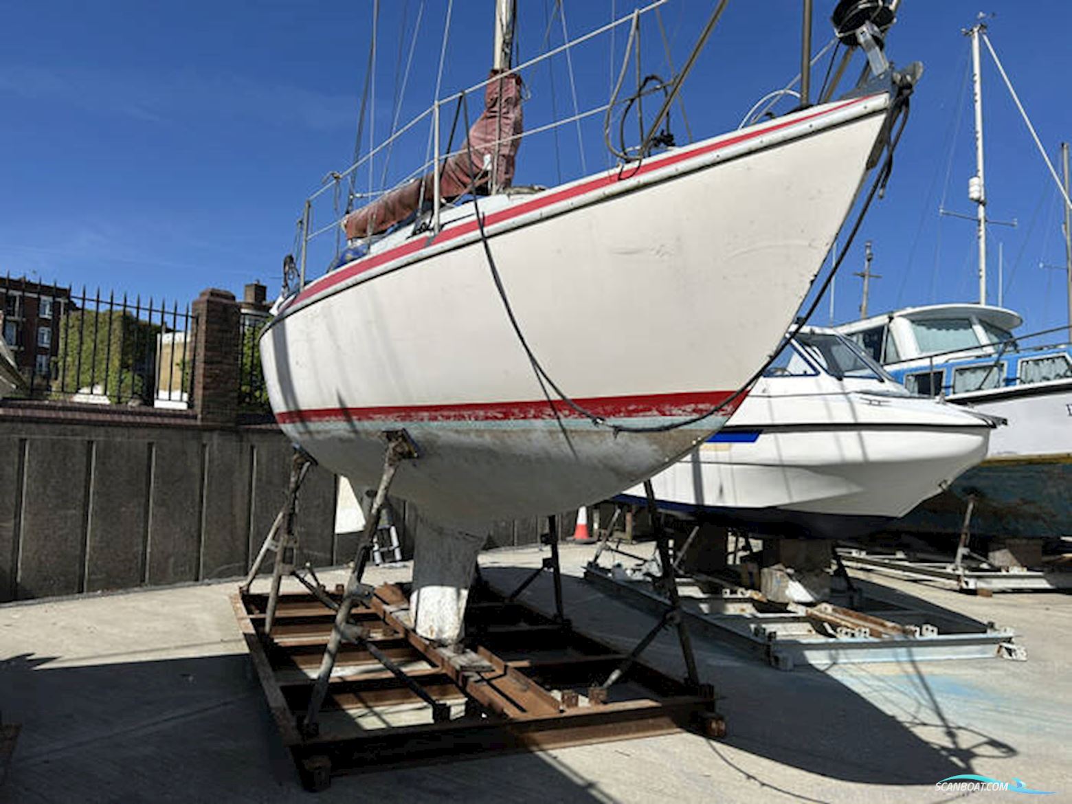 Marcon Construction Tomahawk 25