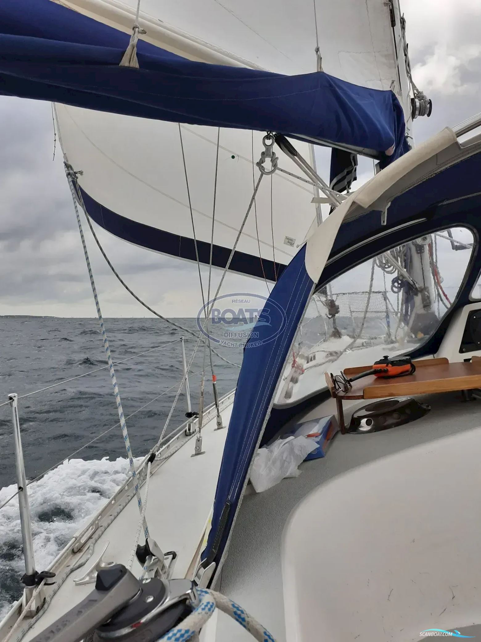 Marine Project Moody 346