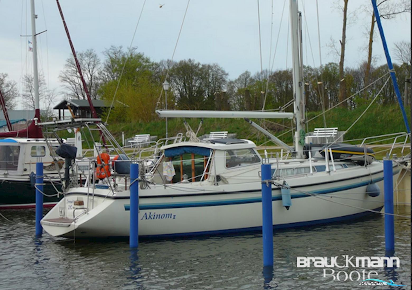 Mascot 33/1110 Segelboot 1988, mit Mercedes motor, Deutschland