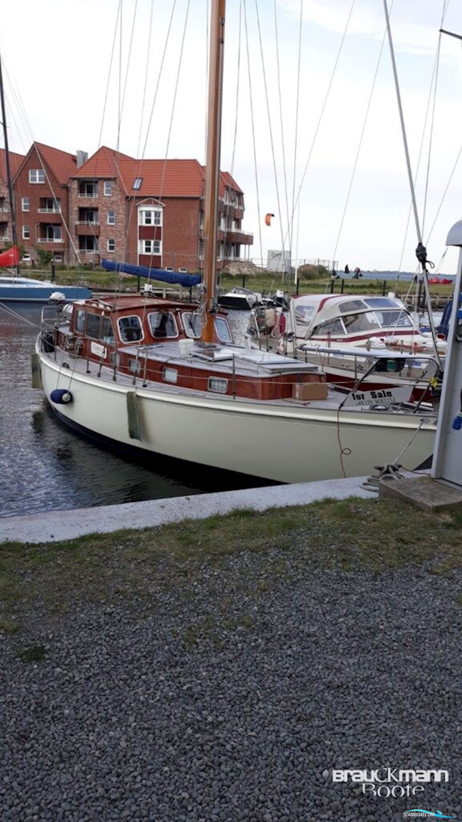 Matthissen und Paulsen, Arnis KR 7 Segelboot 1970, mit Mercedes motor, Deutschland