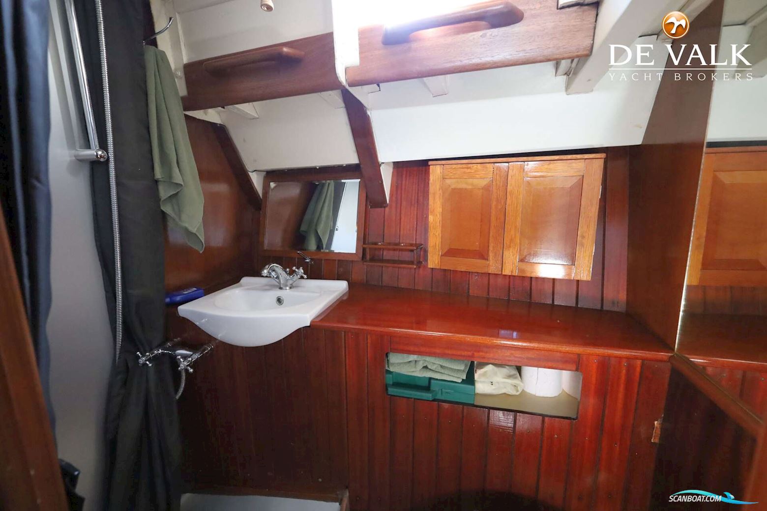 Max Oertz Bermudan Cutter 44 FT