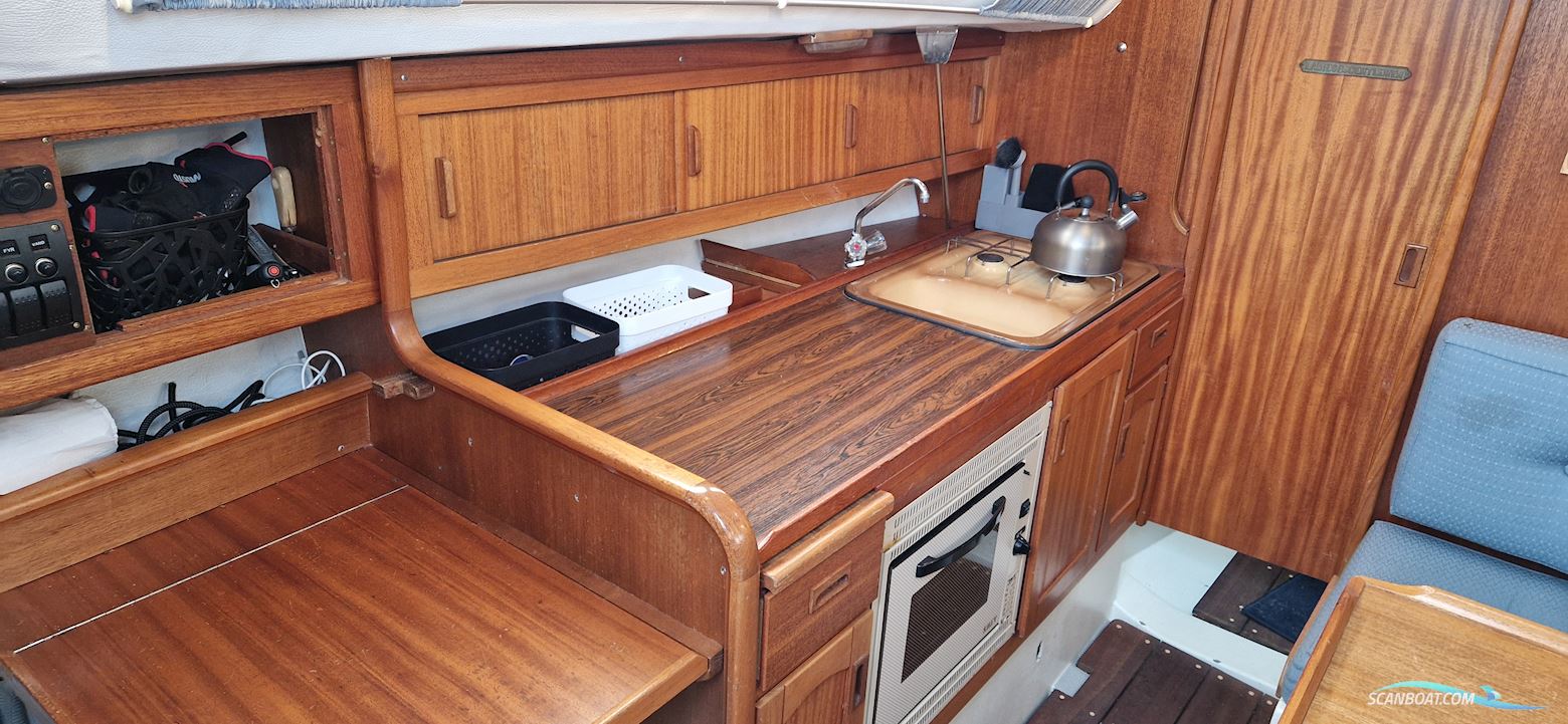 Maxi Fenix Dinette Med Nyere Motor.