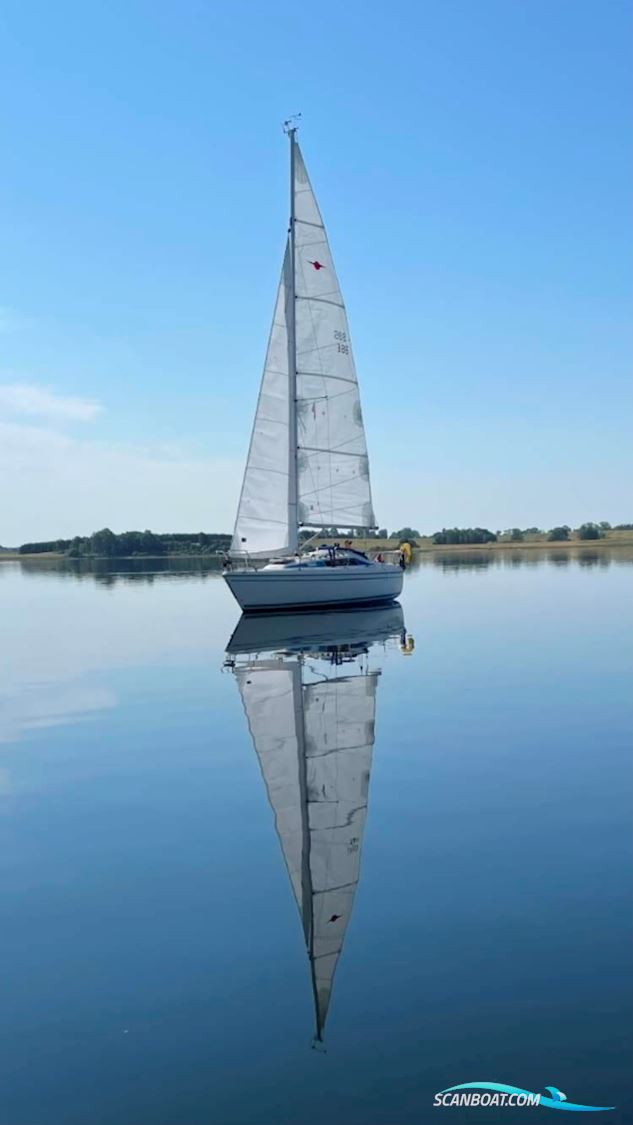 Maxi Fenix Dinette Segelboot 1981, mit Volvo Penta MD5B motor, Sweden