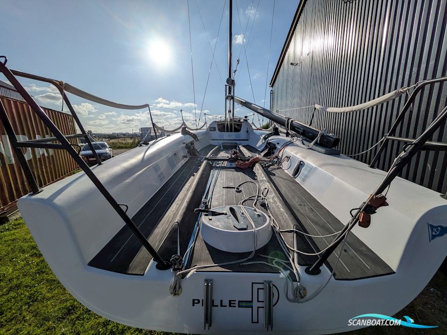 Melges 32