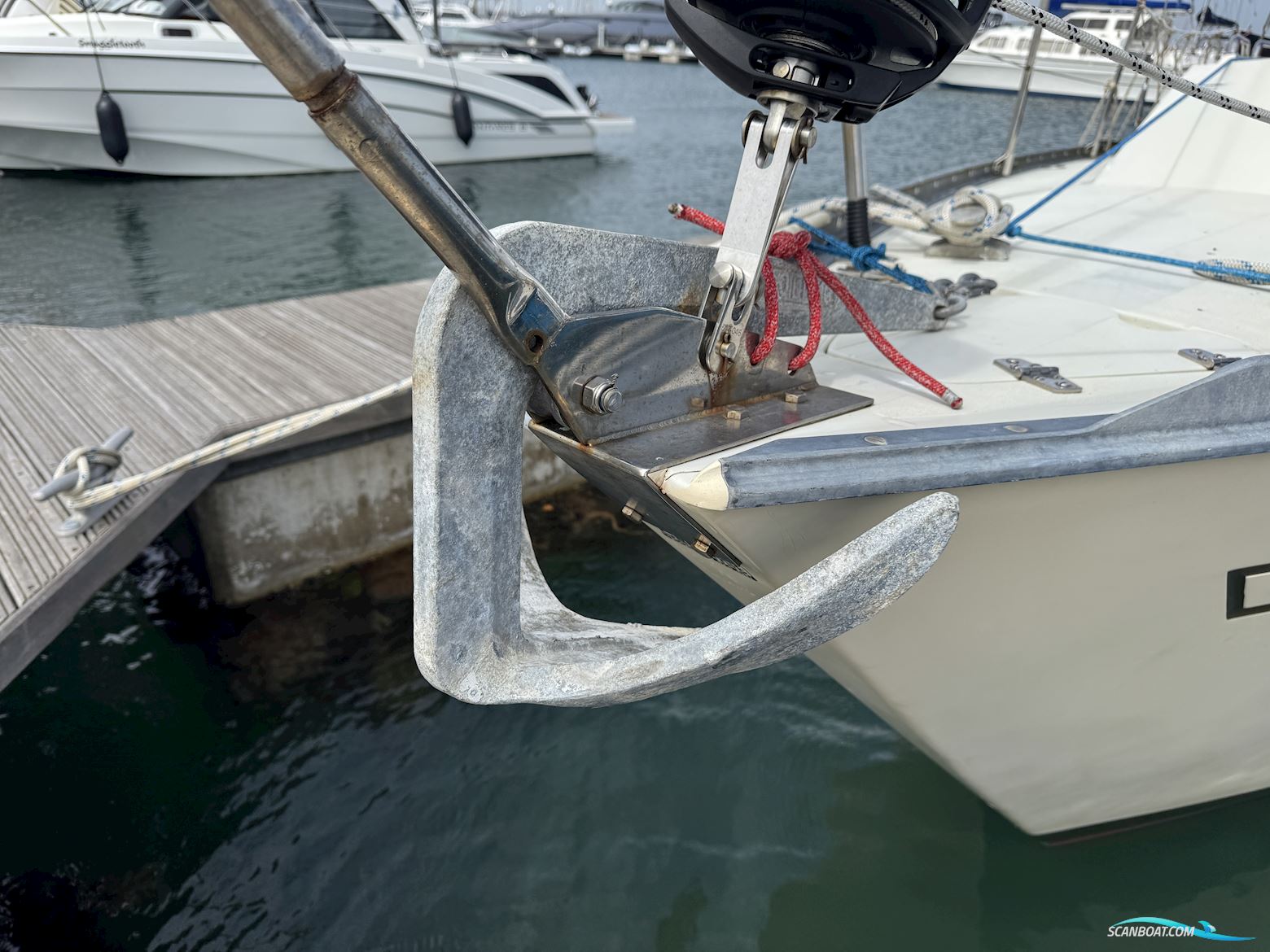 Mirage 28
