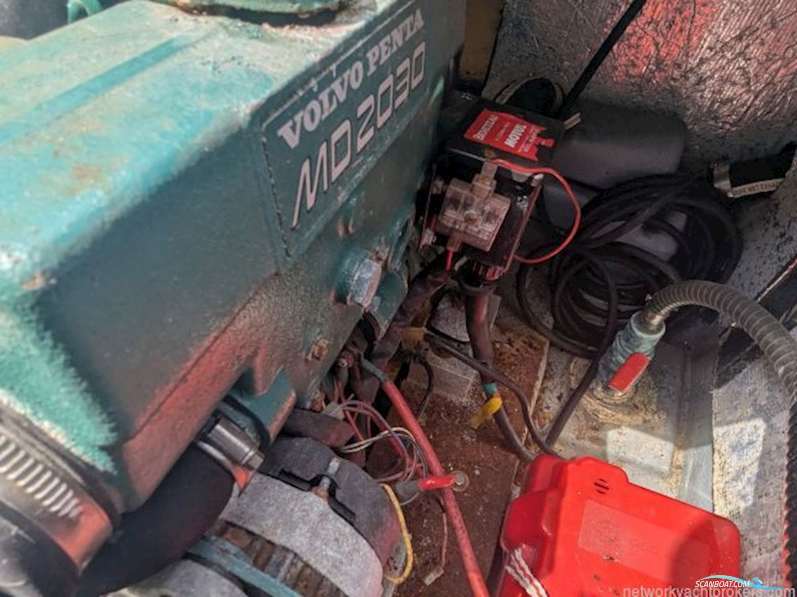 Moody 33 MK I Centre Cockpit